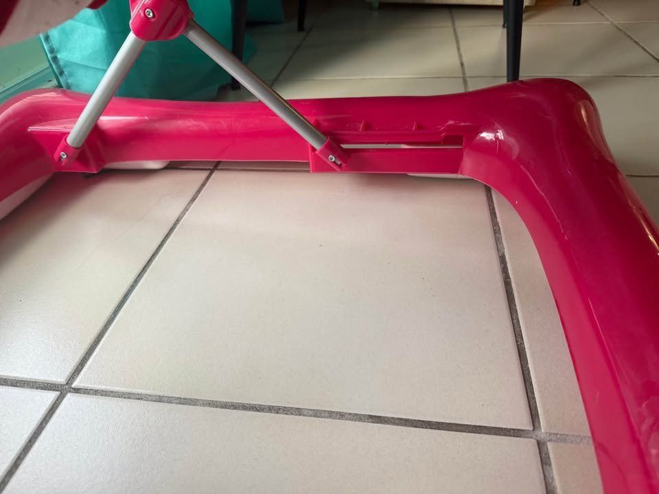 Véhicules pour enfants: Trotteur – D'occasion à Corminboeuf par Swiss_Vendre 1