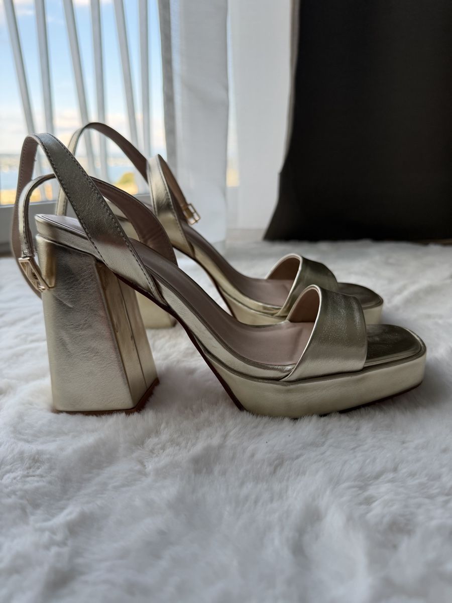 Zalando Scarpe da donna: Even & Odd Plateau Riemchem Pumps Gr. 36 – Usato da Horgen venduto da Christina93Jolina 1