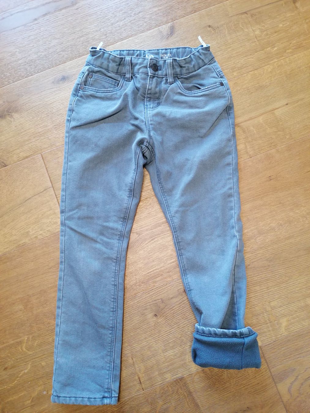 C&A Jeans: Thermo Jeans - Grösse 134 – Usato da thalwil venduto da Ray7211