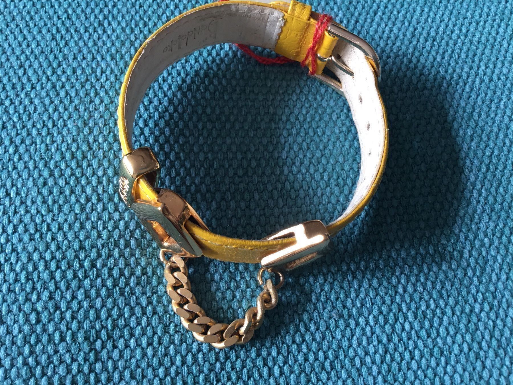 Bracciali & Braccialetti: Bijoux bracelet en cuir jaune décor doré – Nuovo e nell'imballaggio originale da Le Landeron venduto da nic_8hd5 1