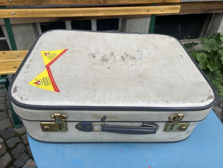 Vintage Reisekoffer kariertes Innenfutter gebrauchter Zustan