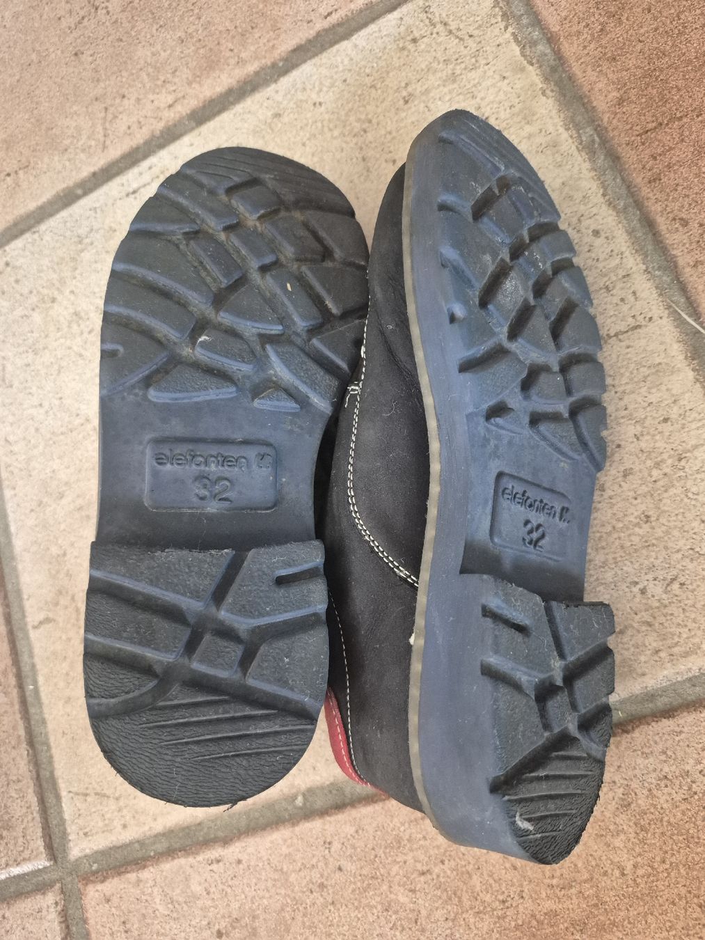 Chaussures garçon: Kinderschuhe – D'occasion à Pfaffnau par gologoldun1953 1