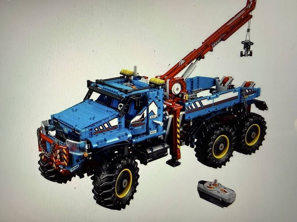 Technics Kit di costruzioni: Lego Technic Allrad-Abschleppwagen – Usato da Wädenswil venduto da danita07 1