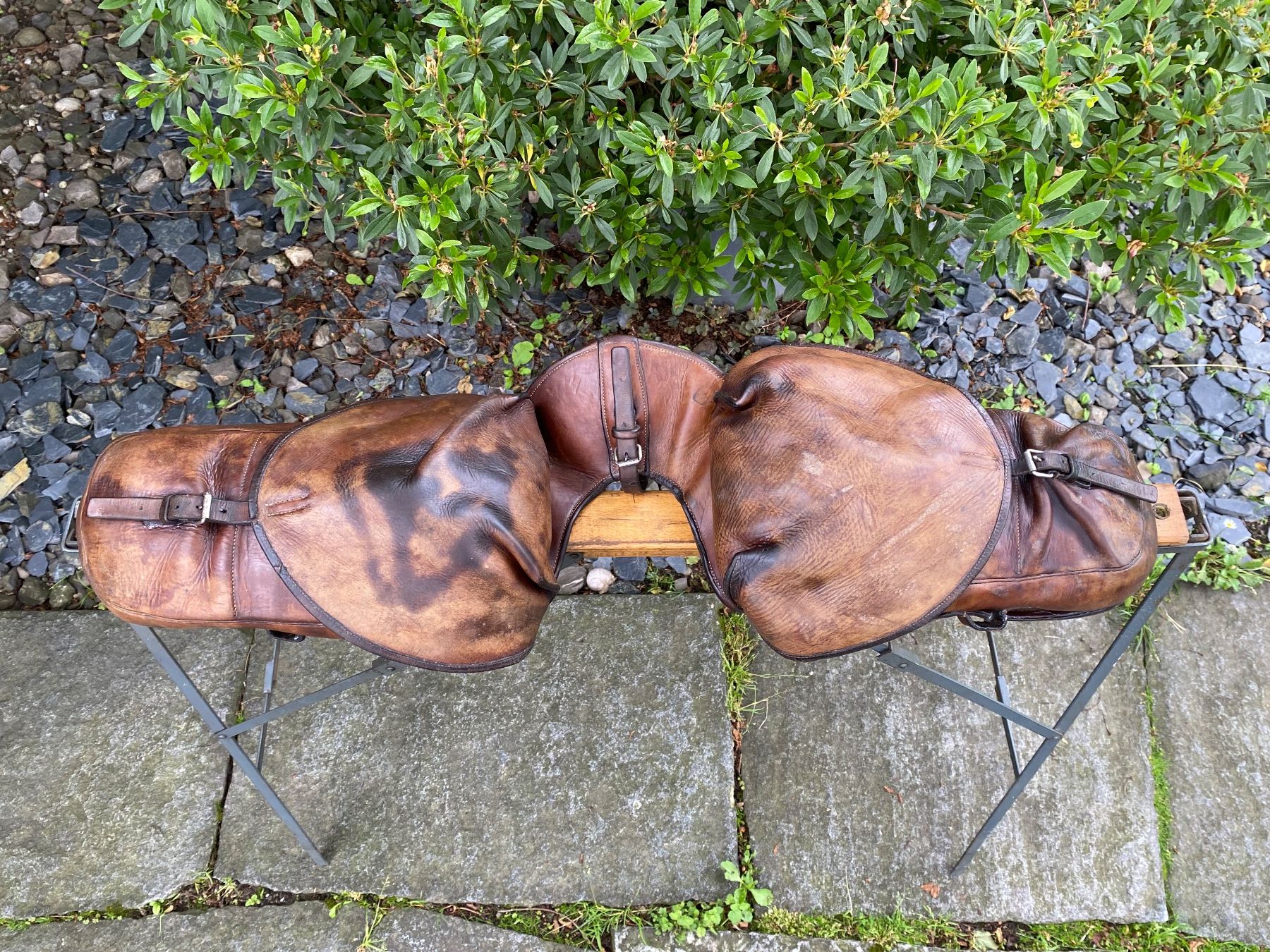 Ciclomotori: schöne Schweizer Militär Satteltaschen – Usato da Feldbach venduto da Fea1