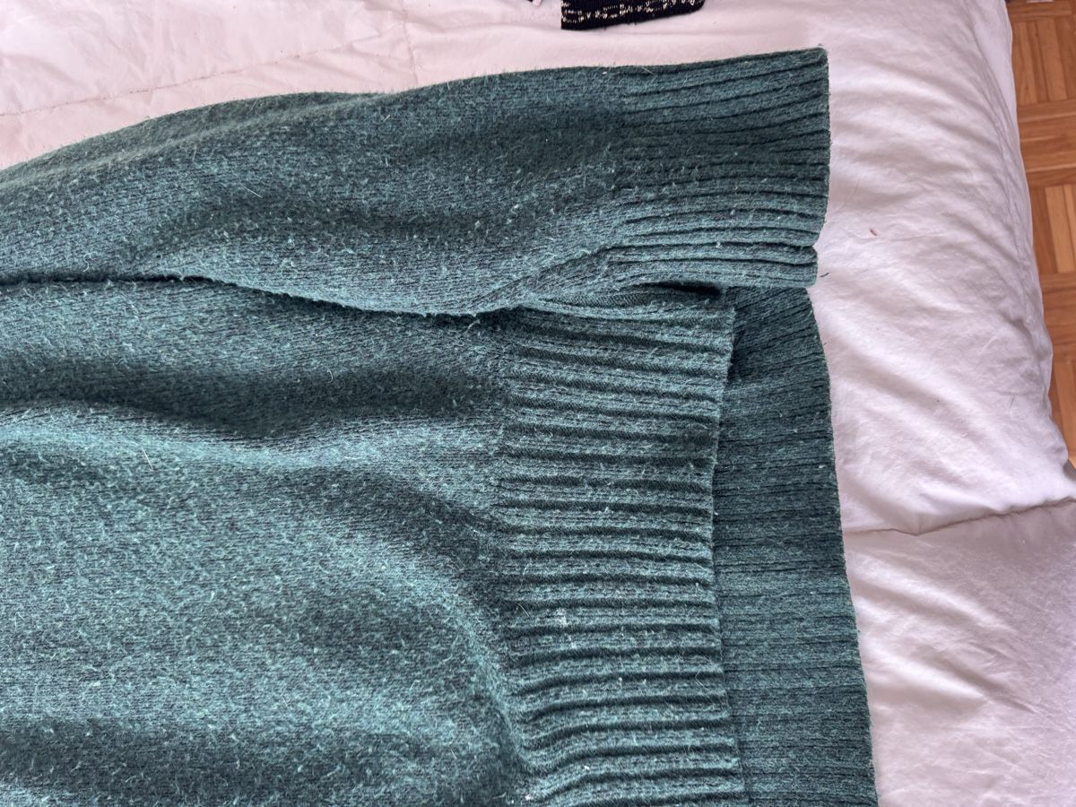 Maglioni & Felpe: Pull d'hiver vert sapin chaud et confortable, taille M – Usato da Genève venduto da lejardindesvetements 2