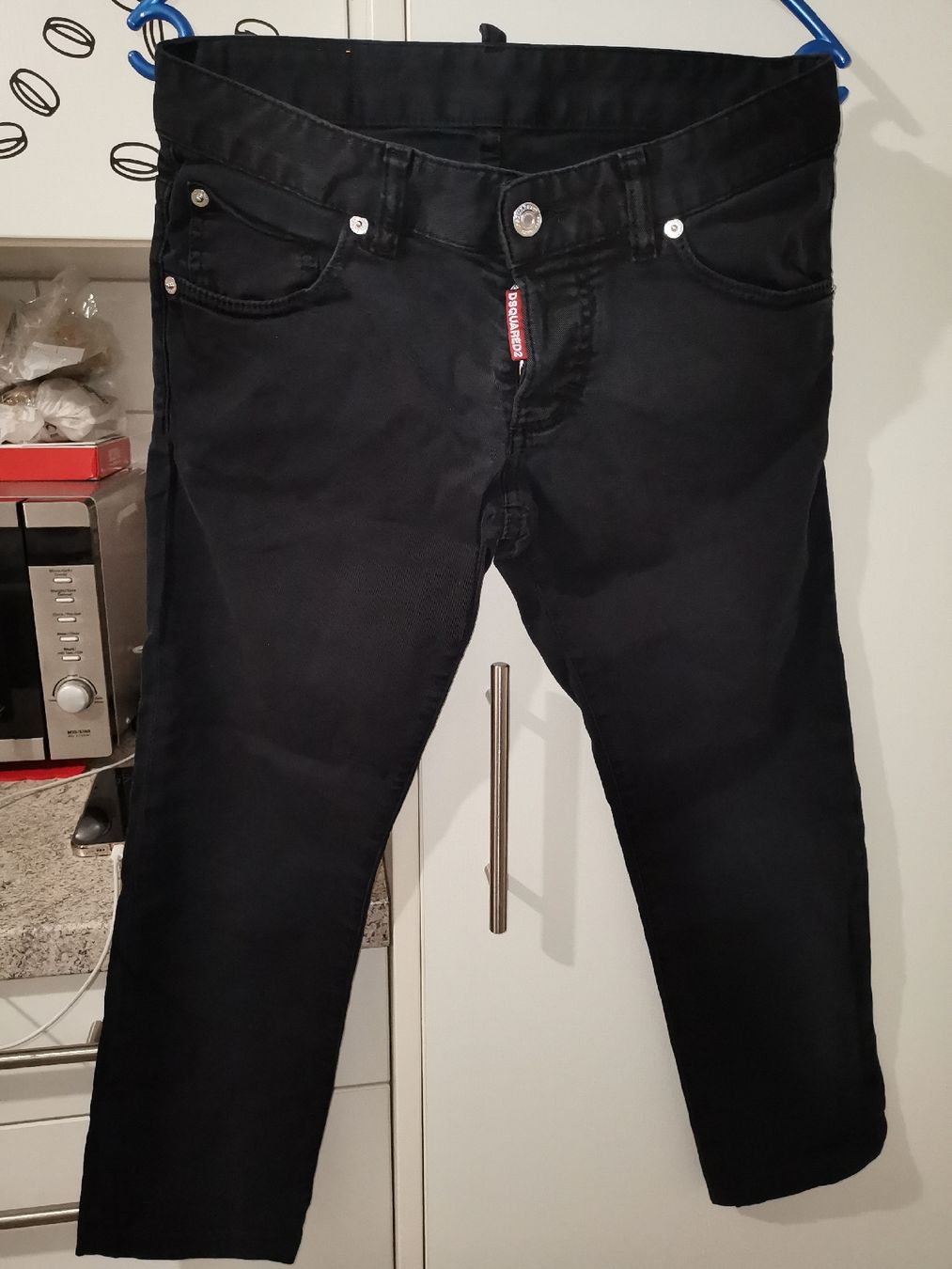 Dsquared2 Hosen: DSQUARED2 KINDER HOSE GRÖSSE 140 9-10 Y – Gebraucht aus basel von lupettone