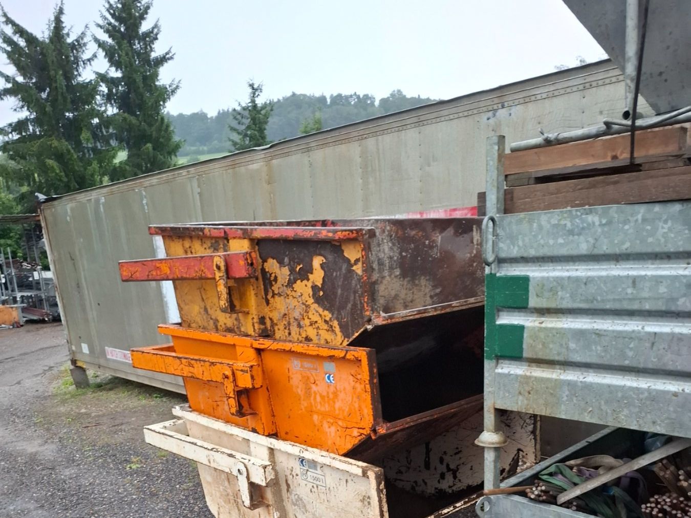 Contenitori edile: 3x Aushubmulden 1.500l Automatisch – Usato da tamins venduto da MagazinGRZH 1