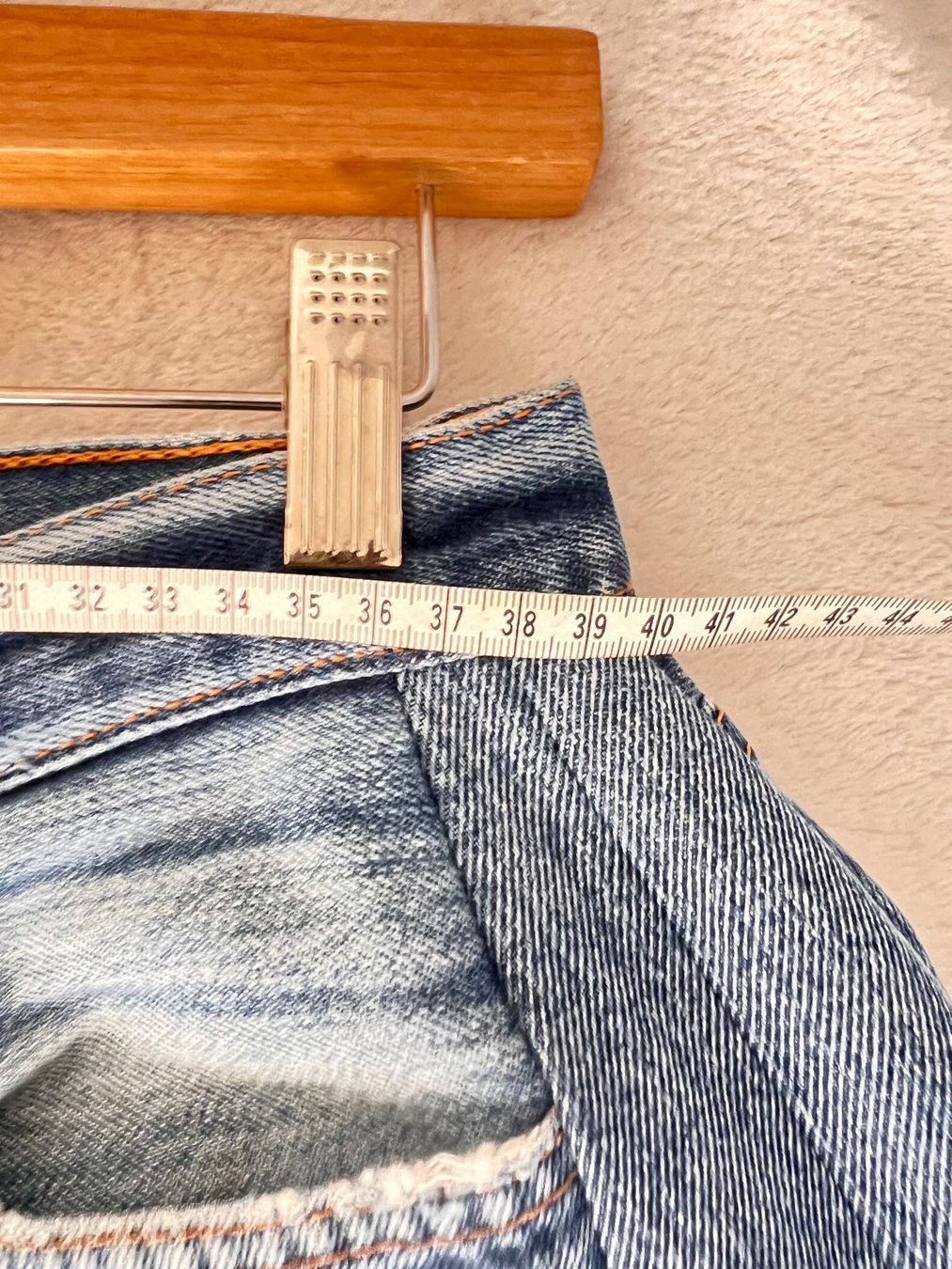 Levi's Jeans: Vintage & Rework LEVI’s shorts – Neuf (Voir description) à Lausanne par NYC67 8