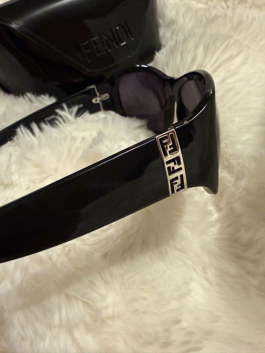Fendi Occhiali & Lenti: Lunettes de soleil Fendi – Usato da Monthey venduto da Joseph-29 3