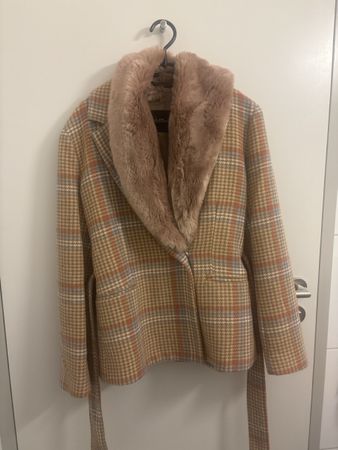 Winterjacke kariert Gr. 38