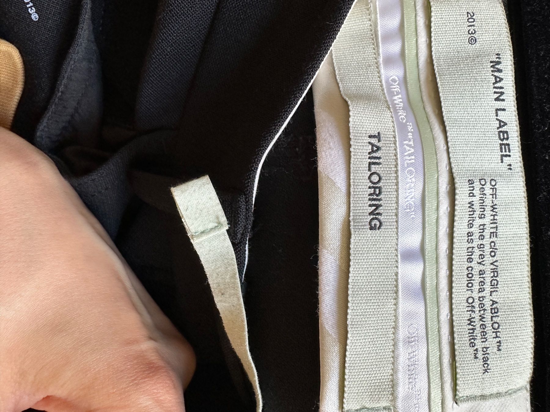 Off-White Pantaloni: Off White black tailored pants – Nuovo (secondo la descrizione) da Genève venduto da kam_m6mq 5