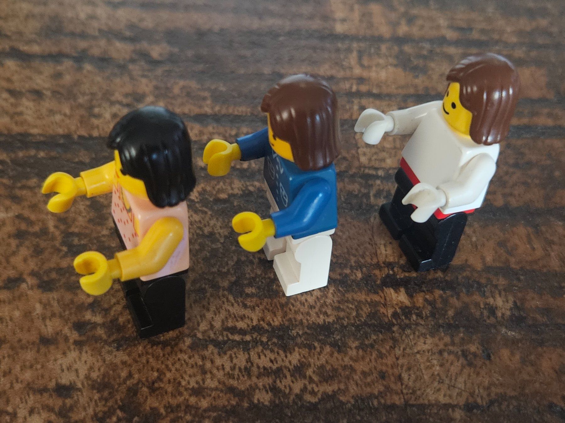 Lego Kit di costruzioni: lego lot de 3 figurines – Usato da Confignon venduto da Ecrofigs 2