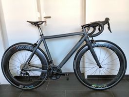 Rennrad und Komponenten ohne Laufradsatz