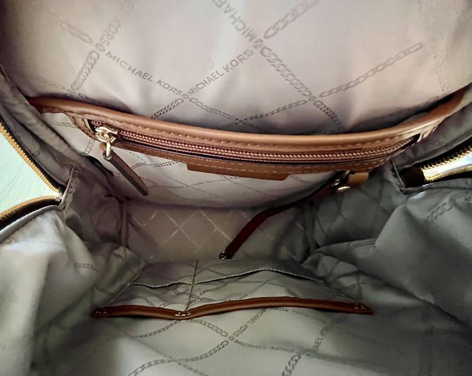 Michael Kors Zaini: Michael Kors Rucksack – Nuovo e nell'imballaggio originale da Weinfelden venduto da Caro_rue 4