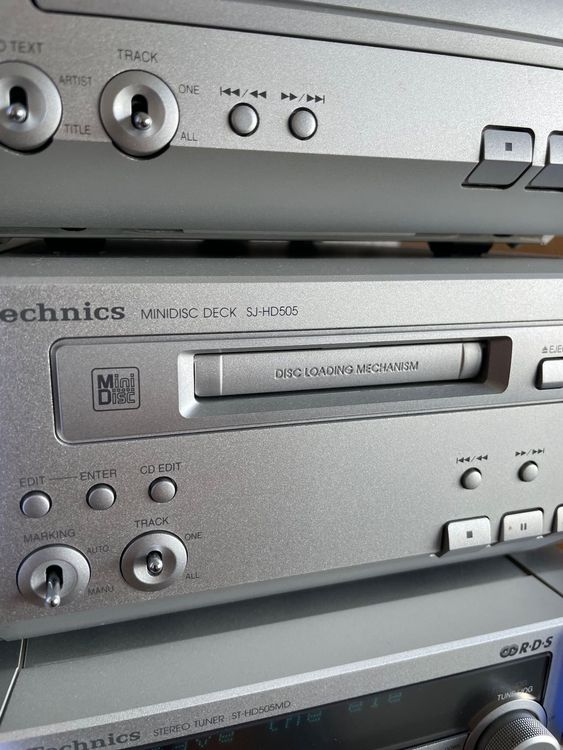 Technics Stereoanlage mit CD und MiniDisc Player Kaufen auf Ricardo