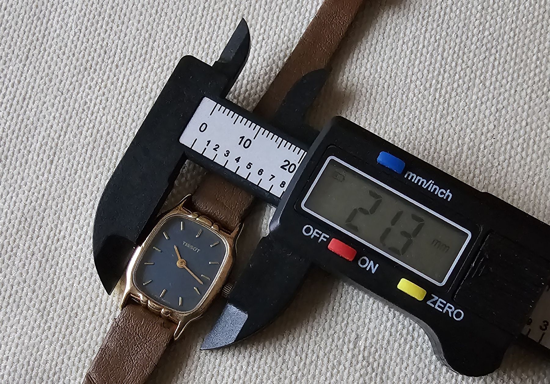 Tissot Orologi: Tissot Damenuhr – Difettoso da Speicher venduto da Lemore 2