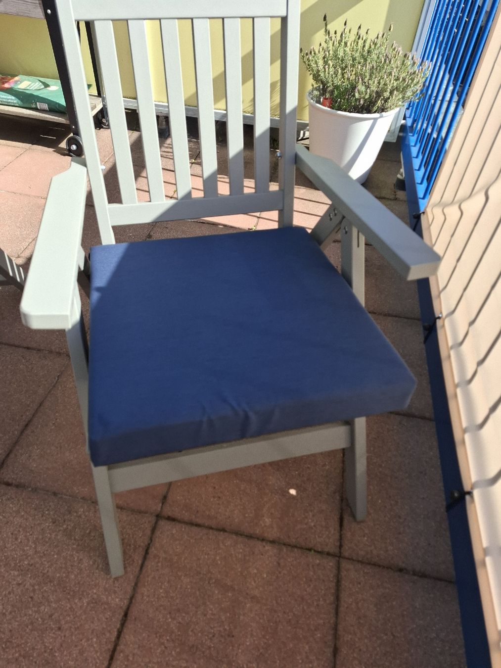 Ikea Sedie: Two solid wood outdoor reclining chairs – Usato da Basel venduto da nip_9w9w 6