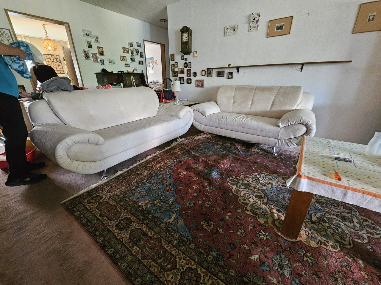 Sofas: 2 Sofas Gratis abzugeben – Gebraucht aus Mörschwil von walan66
