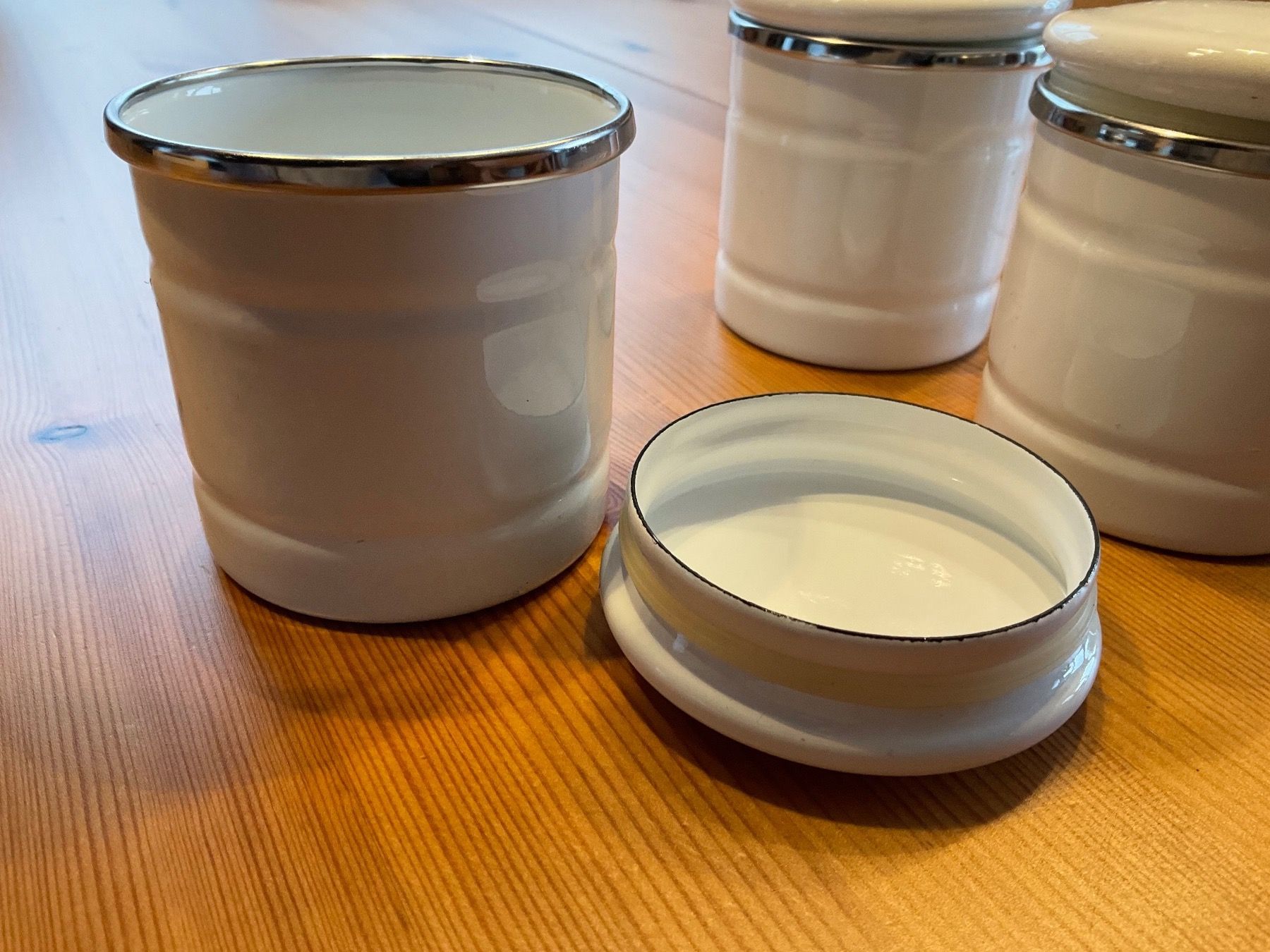 Alle Dekorationen: 3  schöne  SHABBY CHIC  DÖSCHEN – Neu (gemäss Beschreibung) aus Aesch BL von Fortexx 2