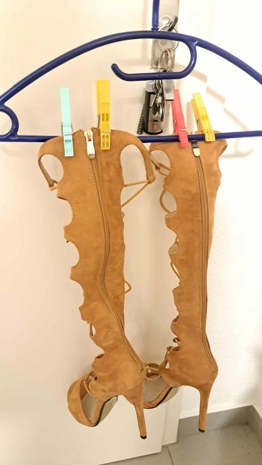 Chaussures femmes: Geschnürte Highheels – D'occasion à Waltenschwil par Catlady 2