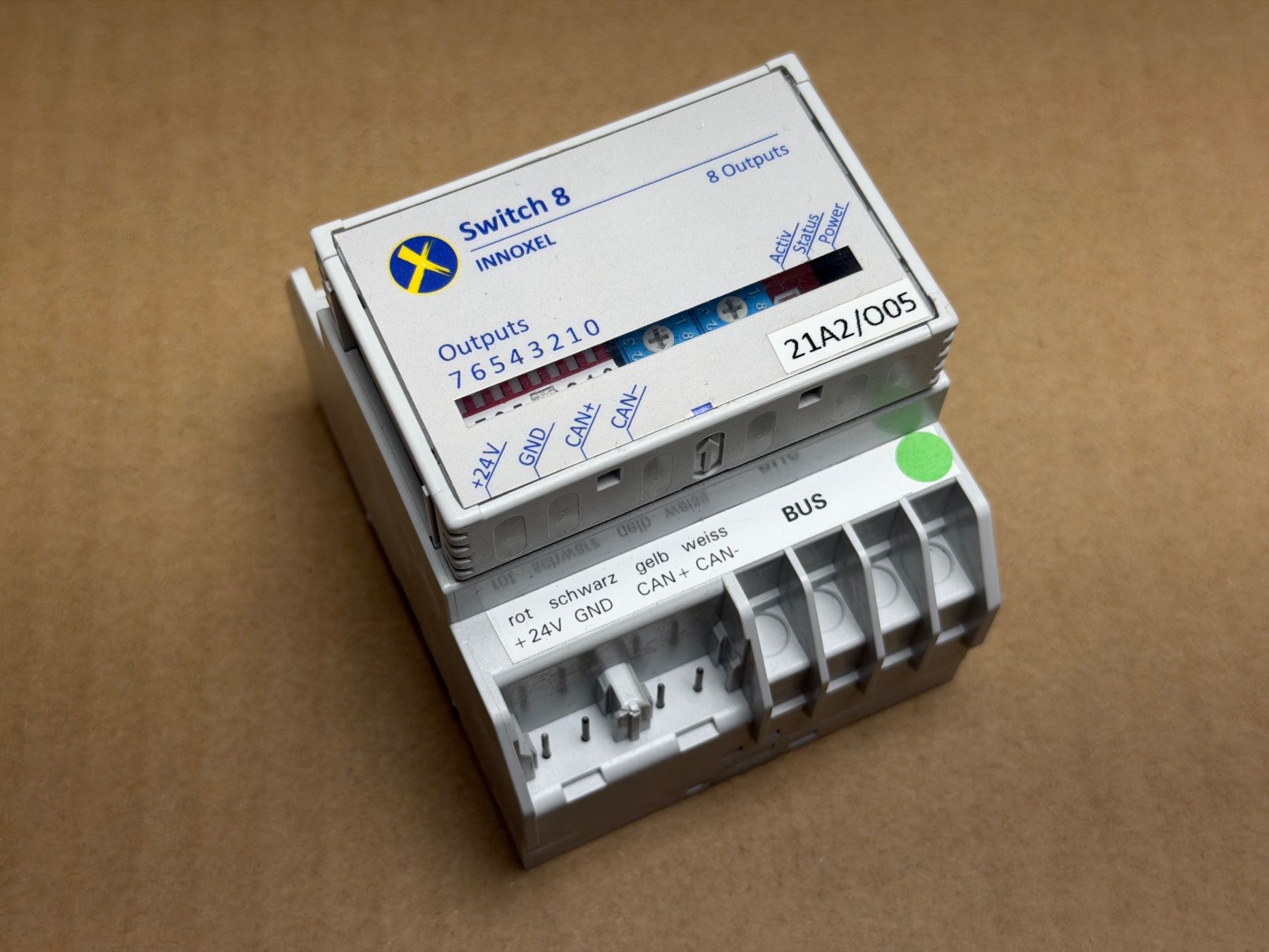 Schalter: Innoxel Switch 8 – Gebraucht aus Zwieselberg von Berto85