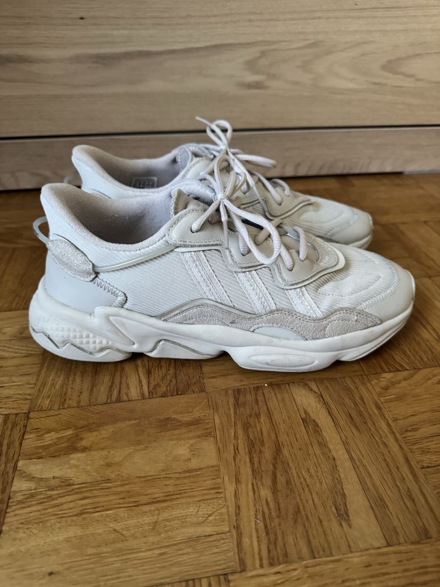 Adidas Scarpe da uomo: Adidas Ozweego Beige – Nuovo (secondo la descrizione) da Lausanne venduto da Maxime22