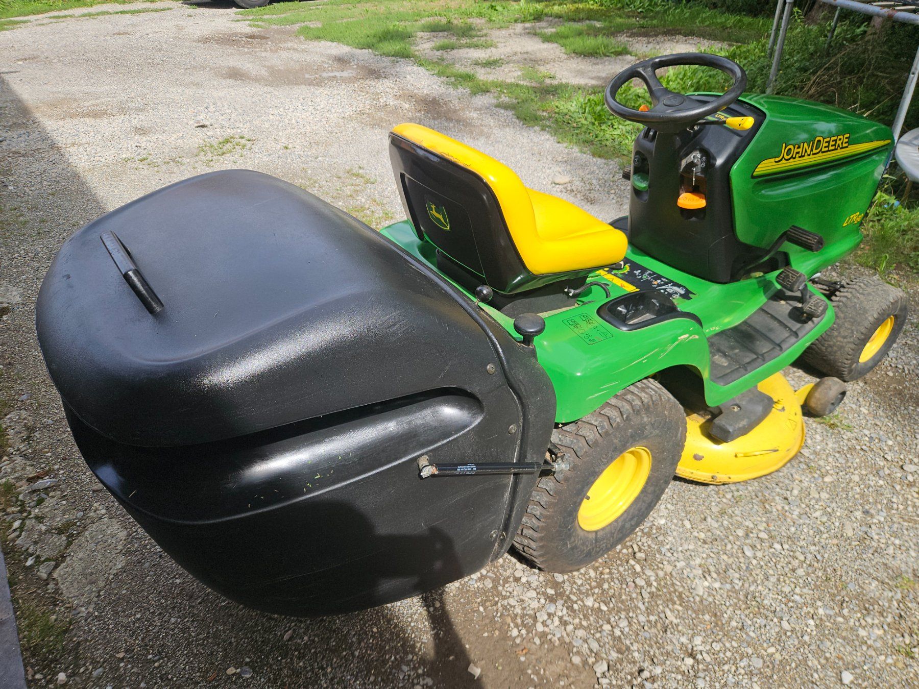 John Deere Tagliaerba: Rasentraktor John Deere LTR 180 – Usato da Oberburg venduto da goldoni19 6