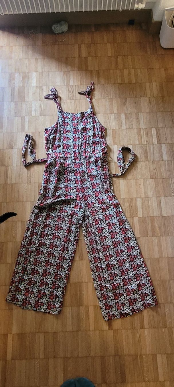 King Louie Jumpsuits: King Louie Jumpsuit – Gebraucht aus Olten von ali_p5tn 2