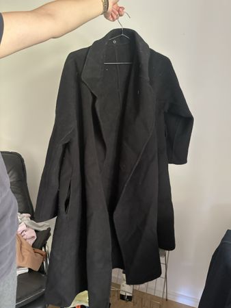 Mantel  Schwarz 90% aus Wolle und 10% Kaschmir