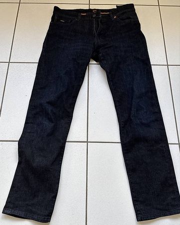 BOSS Maine Jeans Dunkelblau Regular Fit Gr. 34/34 Neuwertig!
