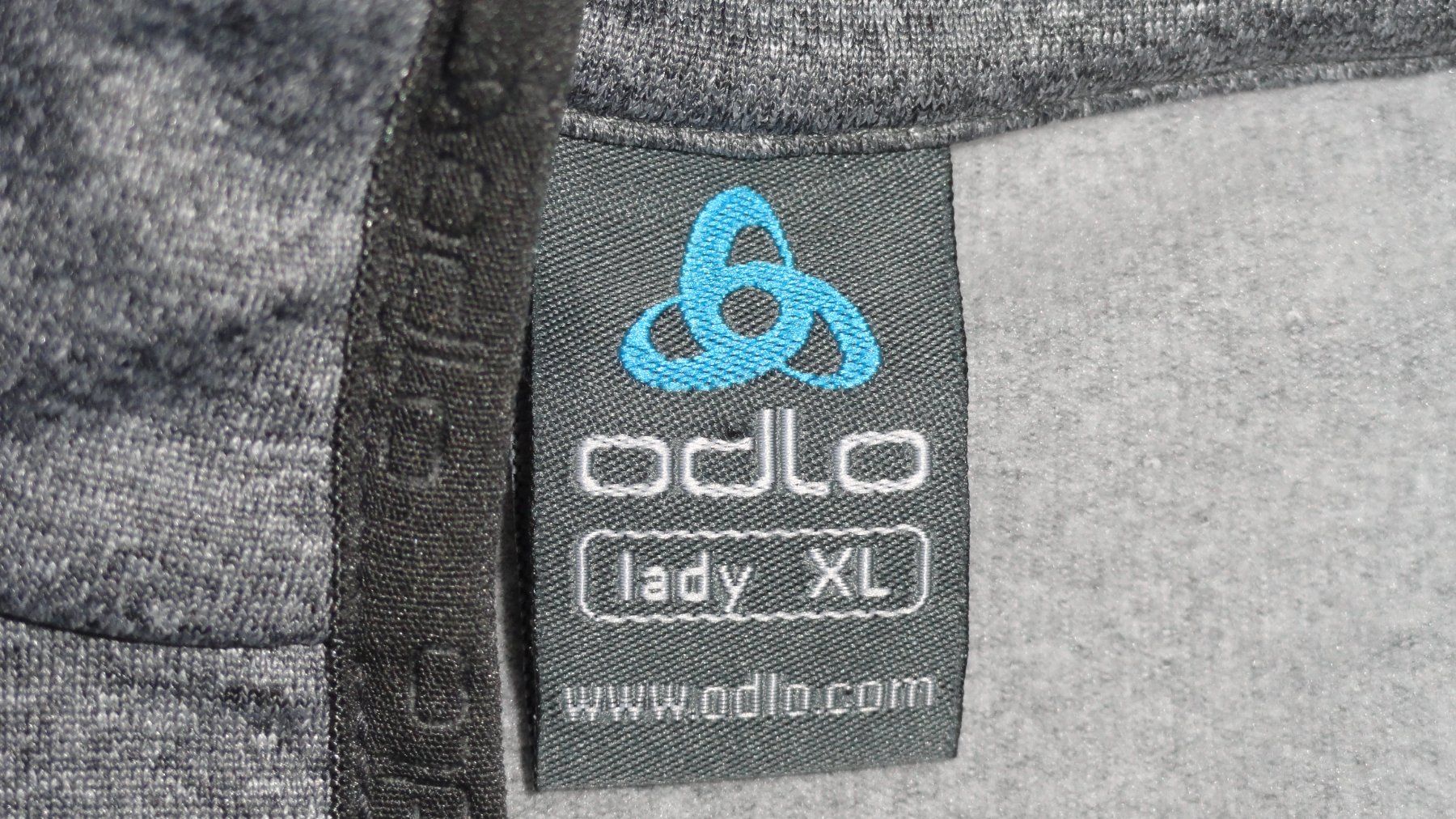 Odlo Maglioni & Felpe: Odlo leichter Shellpullover NEU grau XL – Nuovo e nell'imballaggio originale da Gstaad venduto da Kuhstall-2026 2