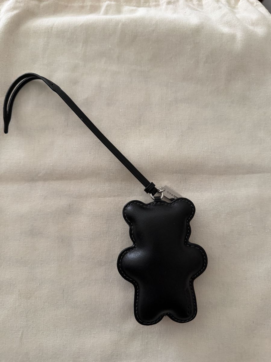Coach Portachiavi: COACH Puffy Leather Bag Charm – Usato da Herisau venduto da LauraHope 3
