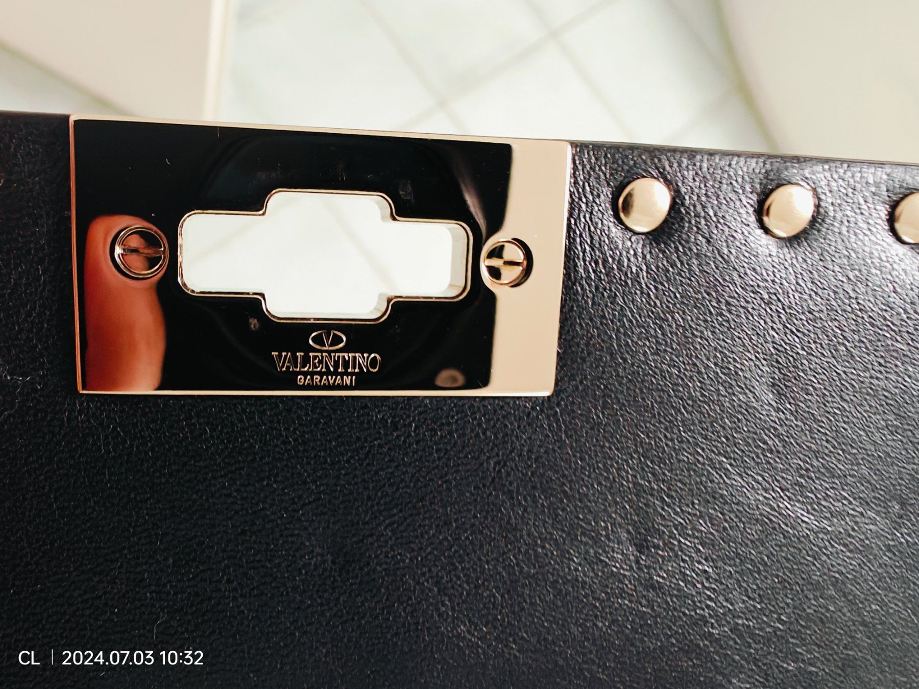 Valentino Taschen für Damen: Valentino rockstud spike woc, Black – Gebraucht aus Hausen AG von locitg 7
