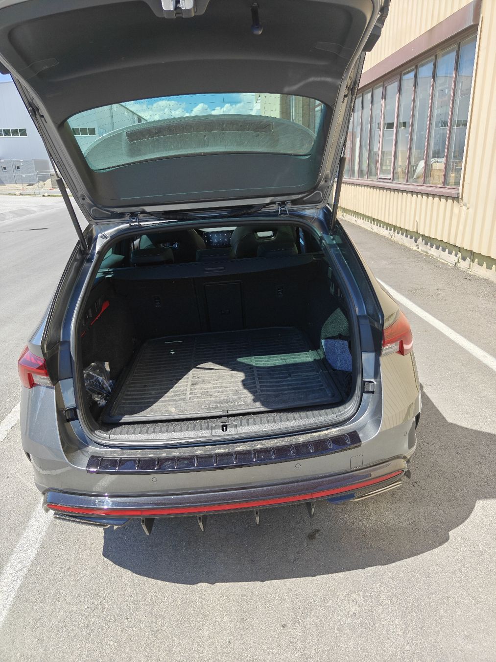 Skoda Autos: Skoda Octavia 2.0l TSI RS – Gebraucht aus Ried b. Kerzers von nic_y5sw 5
