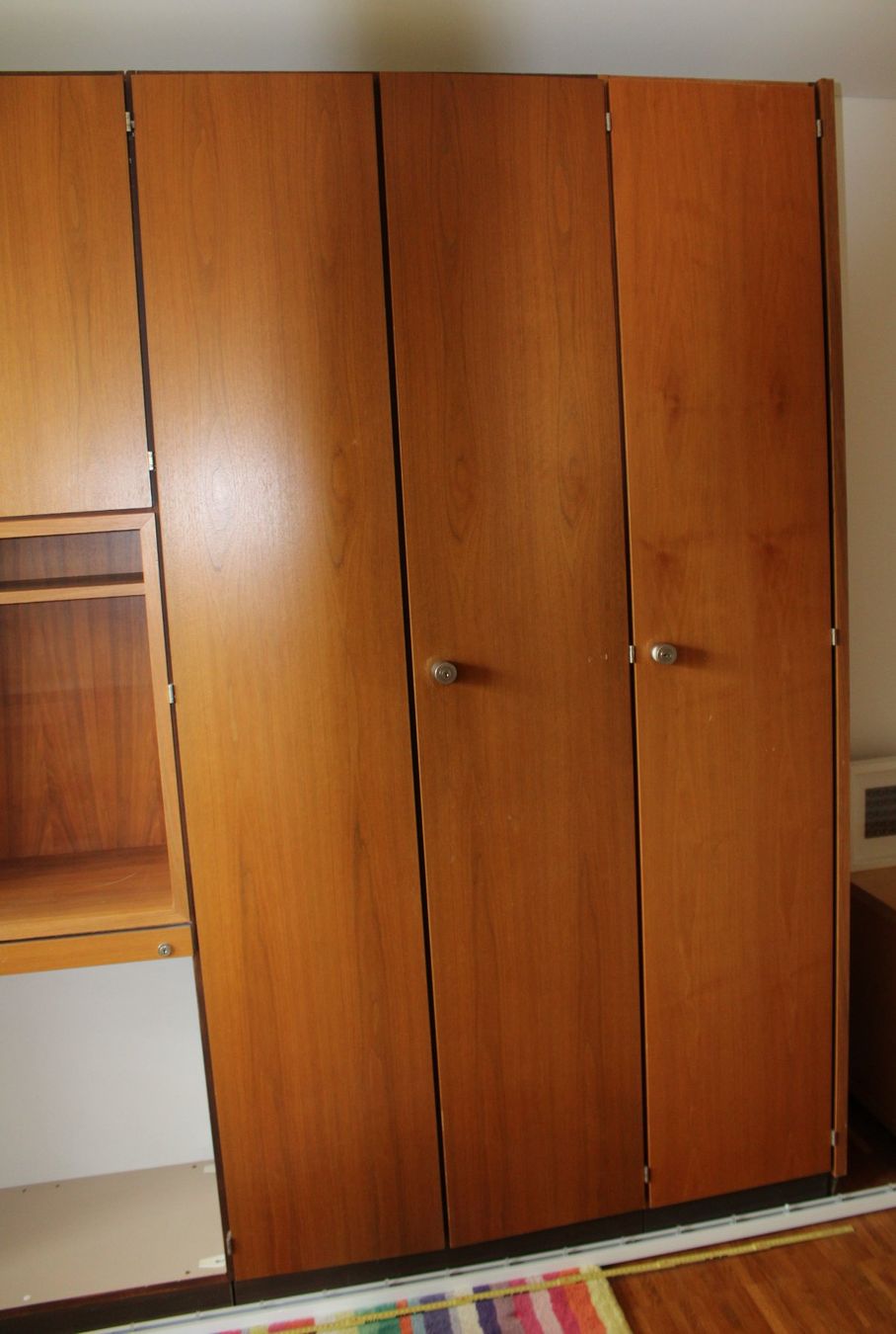 Armoires: Wandschrank (EH) – D'occasion à Schaan par antikes_und_kurioses 3
