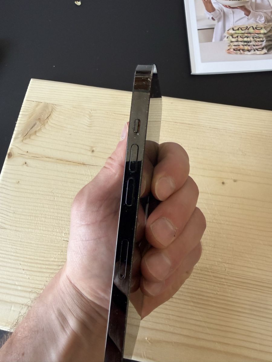 Apple Portables: iPhone 14 Pro Space Black – D'occasion à Winterthur par Redbasecap 4