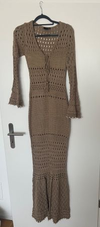 Häkelkleid lang FASHIONNOVA beige Grösse S neuwertig