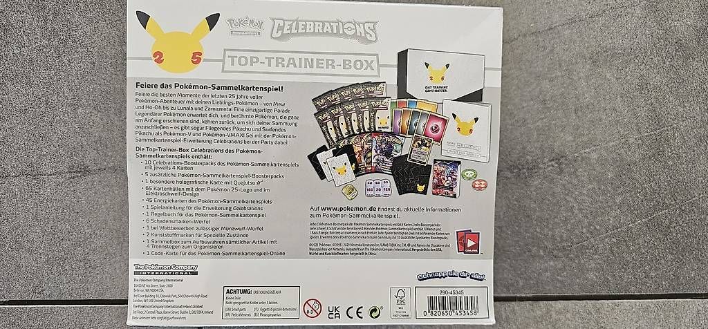 Pokémon Sammelbilder & Trading cards: Pokemon Celebrations EliteTrainer Box – Neu und originalverpackt aus Bellach von 7718MFK 1