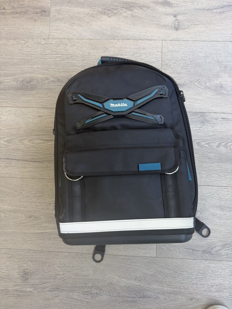 Makita Zaini: Makita sac à dos outils – Nuovo (secondo la descrizione) da Lausanne venduto da OFFICINA.shop