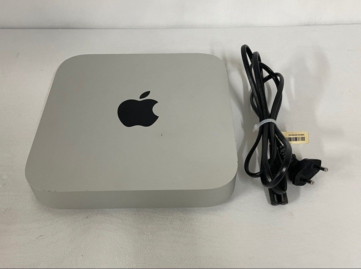 Apple PC: Apple Mac Mini Computer 2023 M2 250GB – Usato da Rotkreuz venduto da Quickseller-Pro