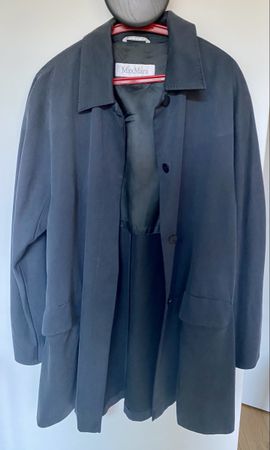 Manteau de pluie MaxMara bleu foncé taille 40 bon état