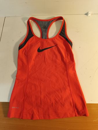 Rotes Nike Dri-FIT Sporttop für Damen Gr. XS (nov167)
