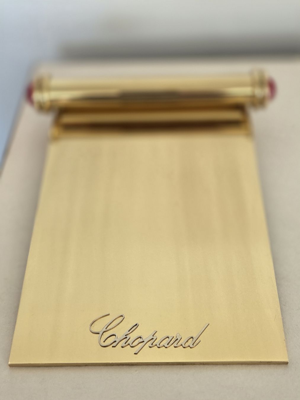 Altri mobili per ufficio: Chopard Notizhalter Gold Rotsteine  – Usato da Dietikon venduto da Allegra34 5