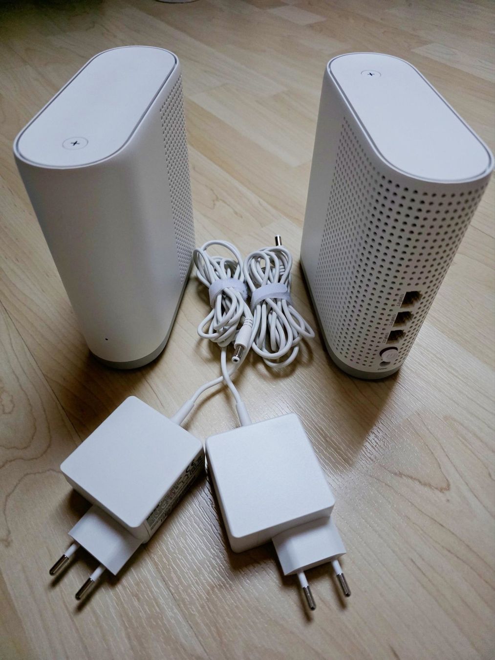 Swisscom Wlan: Swisscom WLAN-Box 3 Mesh Repeater Set (2 Stk.) – Gebraucht aus Kleinbösingen von neeschi 1