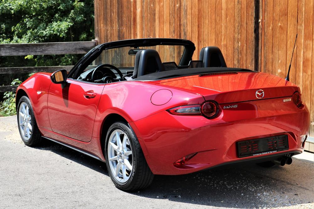 Mazda MX5 1.5i Challenge im Perfekten Zustand erst 17`000km