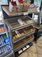 Brot Regal Backwaren Gestell mit Korben