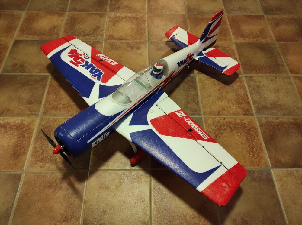 EFlite CarbonZ Yak 54 PnP Spw.1