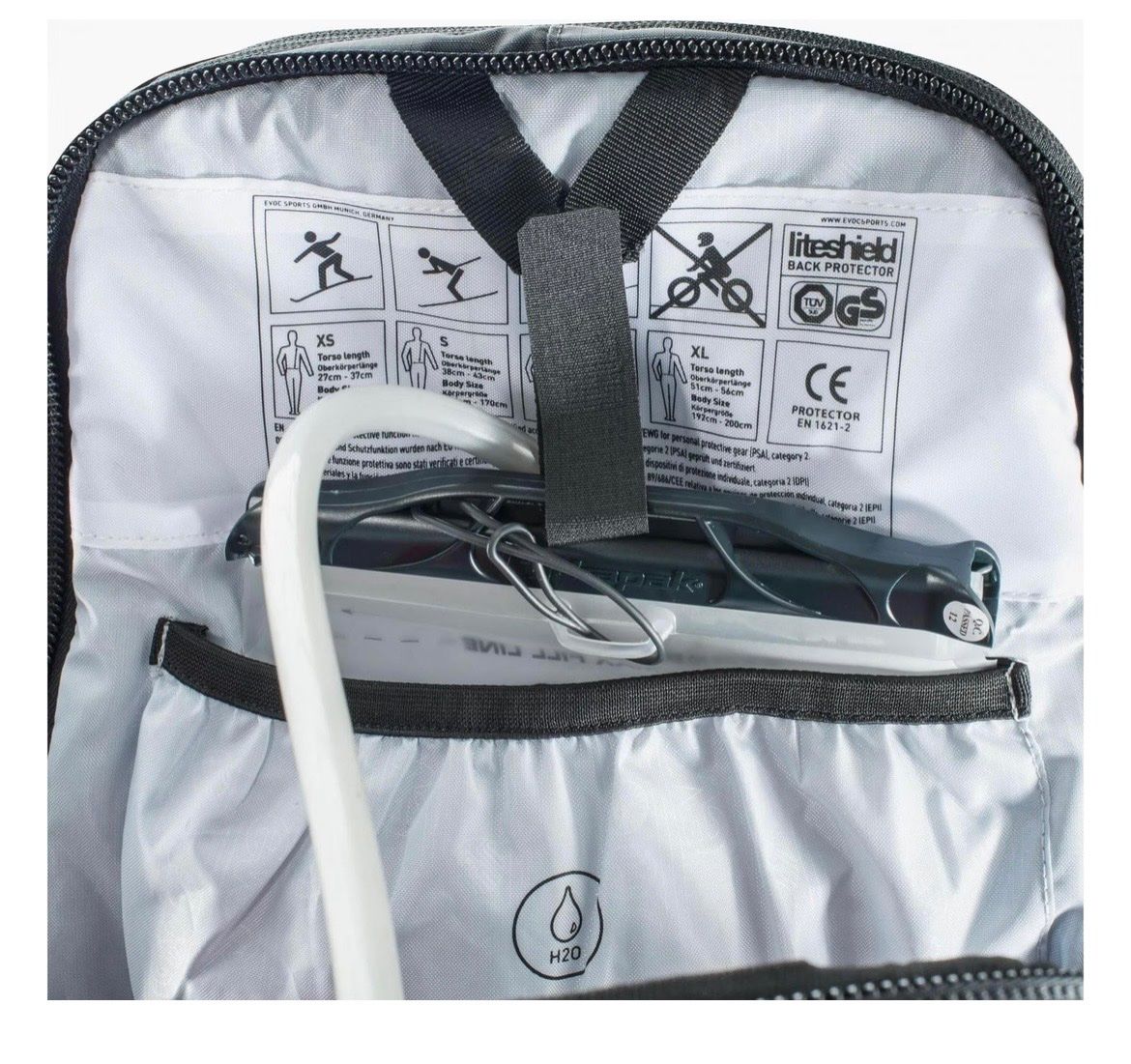 Evoc Zaini: Evoc Backpack Blackline XL – Nuovo (secondo la descrizione) da zürich venduto da silvansoundso 4