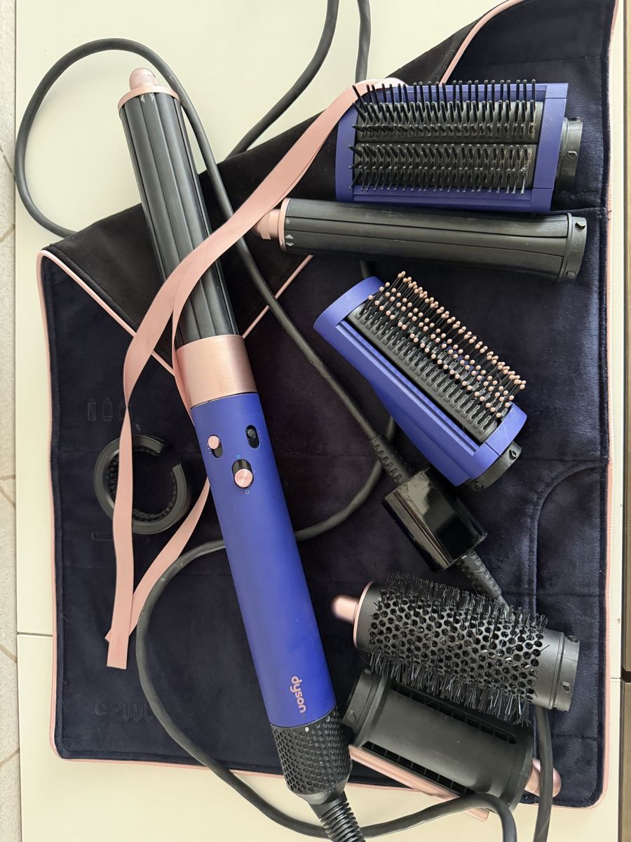 Dyson Piastre & Arricciacapelli: Dyson Airwrap  – Difettoso da Oberrieden venduto da JasminP