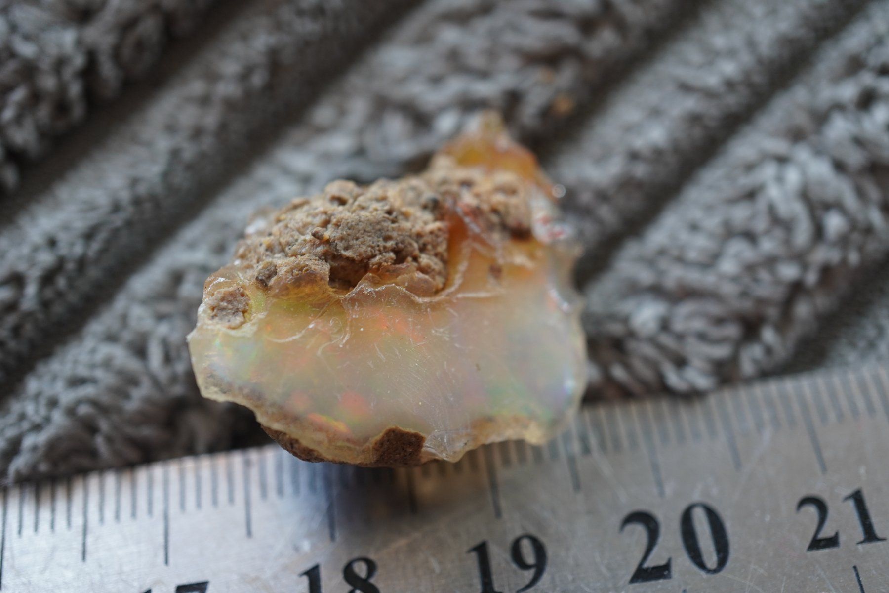 Minerali & Pietre curative: Opal Rohstein  23mm x 25mm    ab  1.-     Räumung – Nuovo e nell'imballaggio originale da Eschenbach SG venduto da topstone 8